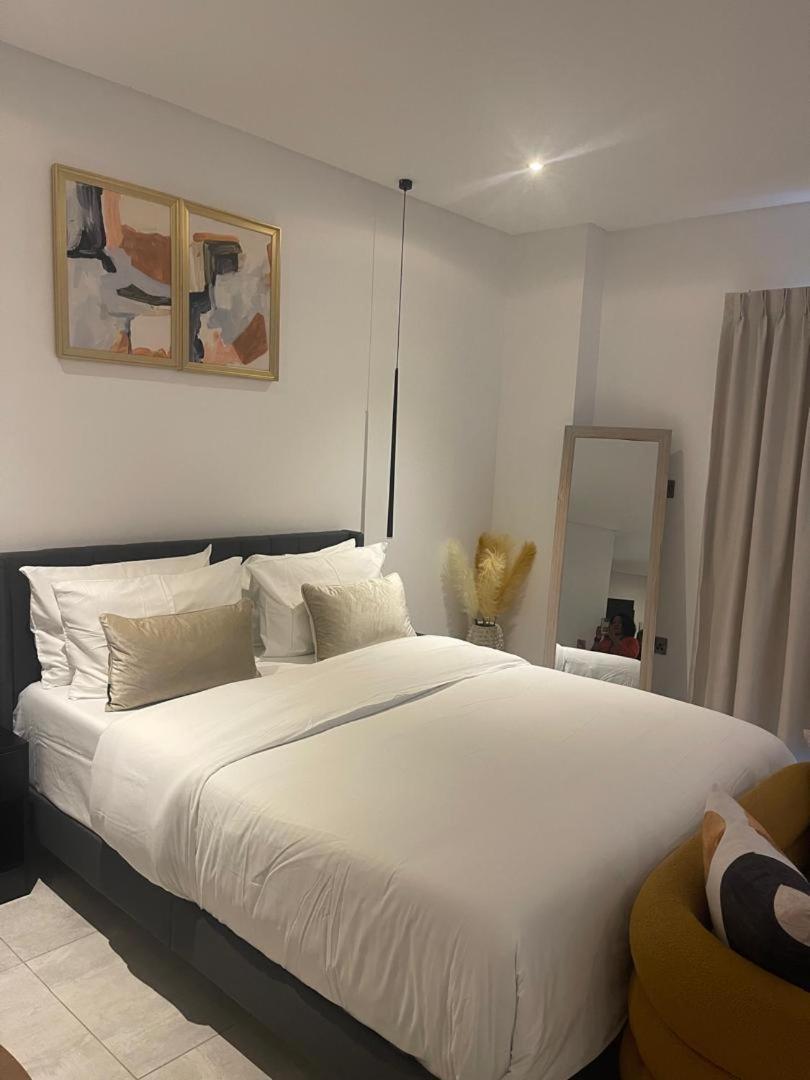 The City Landing Apartments At The Signature Acra Exterior foto